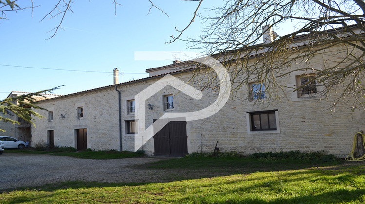 Ma-Cabane - Vente Maison BEAUVOIR-SUR-NIORT, 350 m²