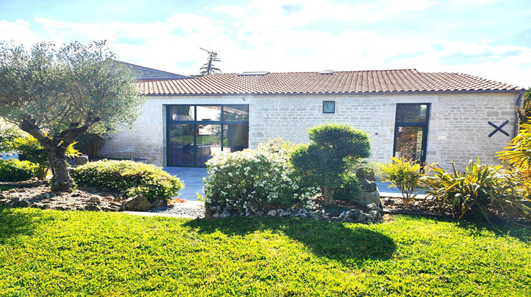 Ma-Cabane - Vente Maison BEAUVOIR-SUR-NIORT, 247 m²