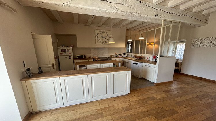 Ma-Cabane - Vente Maison BECON-LES-GRANITS, 260 m²