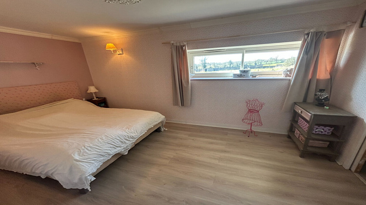 Ma-Cabane - Vente Maison BECON-LES-GRANITS, 260 m²