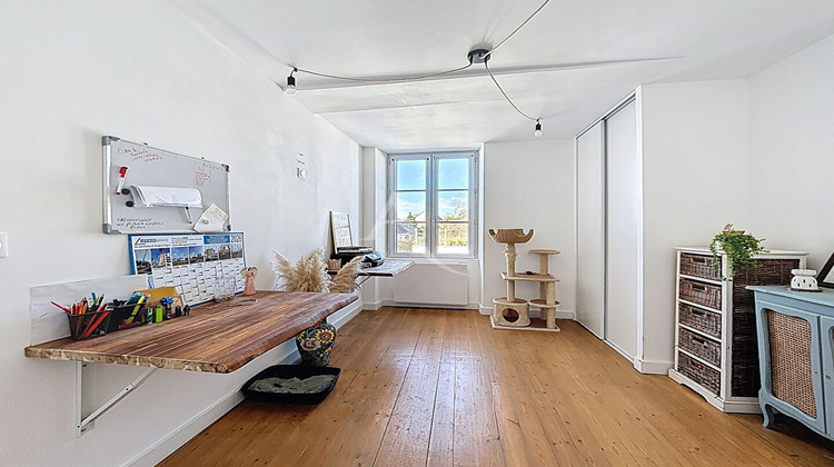 Ma-Cabane - Vente Maison BECON-LES-GRANITS, 87 m²