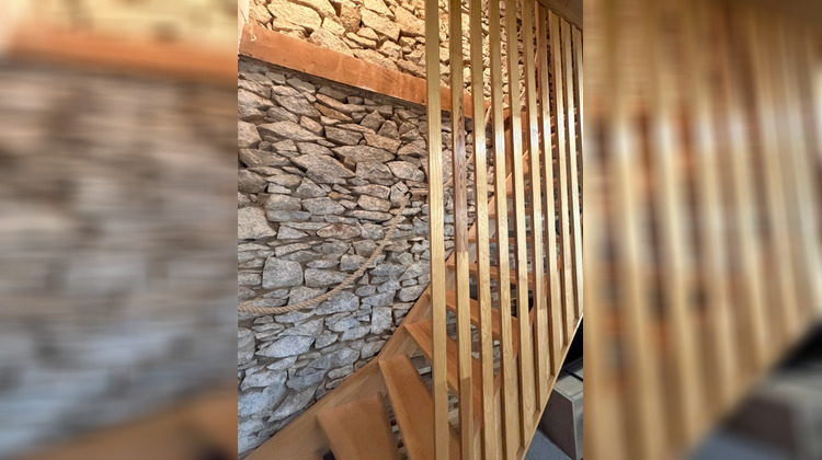 Ma-Cabane - Vente Maison BECON-LES-GRANITS, 100 m²