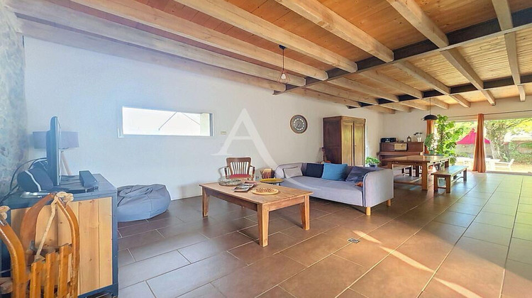 Ma-Cabane - Vente Maison BECON-LES-GRANITS, 179 m²
