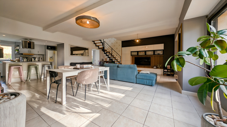 Ma-Cabane - Vente Maison Bédée, 185 m²