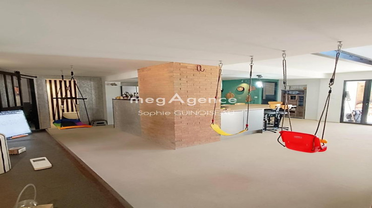 Ma-Cabane - Vente Maison BEGROLLES EN MAUGES, 193 m²