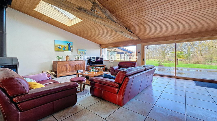 Ma-Cabane - Vente Maison BEGROLLES EN MAUGES, 200 m²