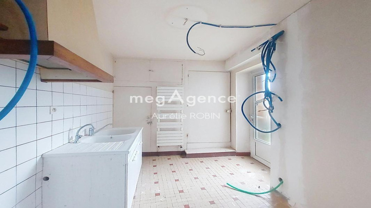 Ma-Cabane - Vente Maison BEGROLLES EN MAUGES, 107 m²