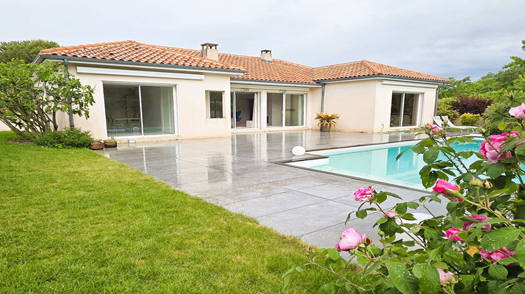 Ma-Cabane - Vente Maison BELLEFOND, 152 m²