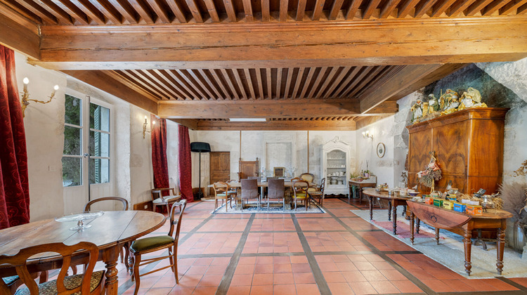 Ma-Cabane - Vente Maison BELLEGARDE-SUR-VALSERINE, 350 m²