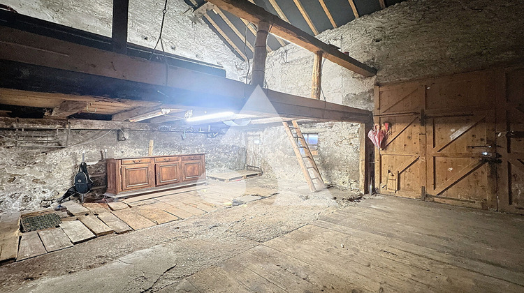 Ma-Cabane - Vente Maison BELLEGARDE-SUR-VALSERINE, 87 m²
