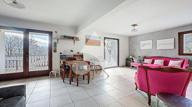 Ma-Cabane - Vente Maison BELLEGARDE-SUR-VALSERINE, 75 m²