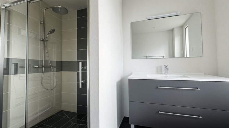 Ma-Cabane - Vente Maison BELLERIVE-SUR-ALLIER, 135 m²
