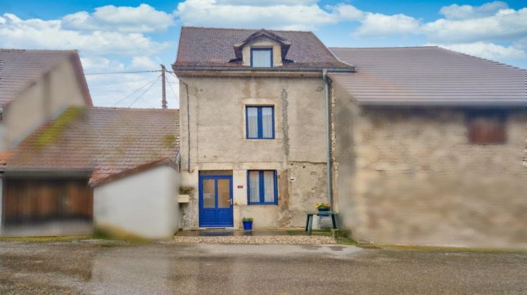 Ma-Cabane - Vente Maison BELLEY, 63 m²