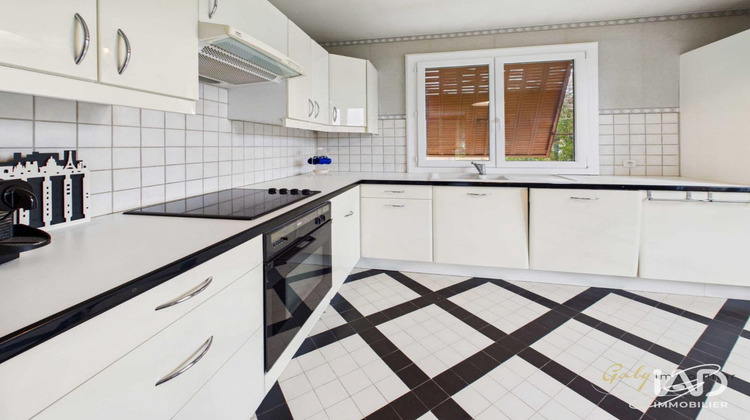 Ma-Cabane - Vente Maison Belley, 207 m²