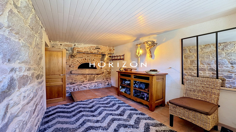 Ma-Cabane - Vente Maison Belmont-de-la-Loire, 223 m²