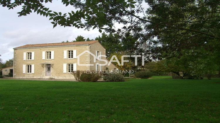 Ma-Cabane - Vente Maison Benet, 206 m²