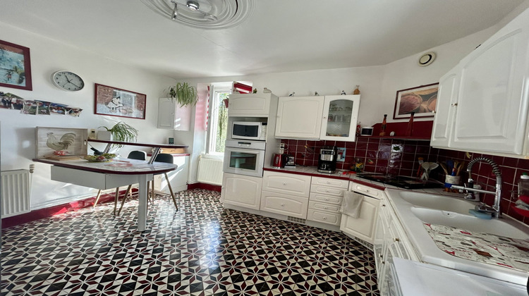 Ma-Cabane - Vente Maison Bergouey-Viellenave, 240 m²