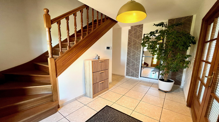 Ma-Cabane - Vente Maison Bergues-sur-Sambre, 105 m²
