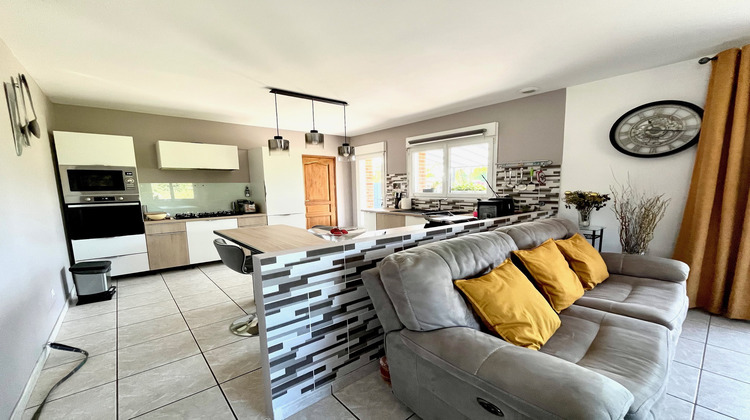 Ma-Cabane - Vente Maison Bergues-sur-Sambre, 105 m²