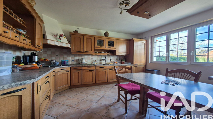 Ma-Cabane - Vente Maison Bernes-sur-Oise, 190 m²