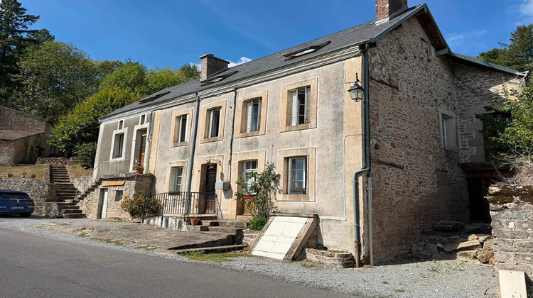 Ma-Cabane - Vente Maison BERSAC-SUR-RIVALIER, 358 m²