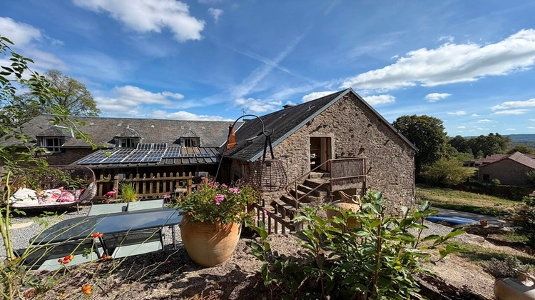Ma-Cabane - Vente Maison BERSAC-SUR-RIVALIER, 358 m²