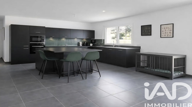 Ma-Cabane - Vente Maison Berville-sur-Mer, 127 m²