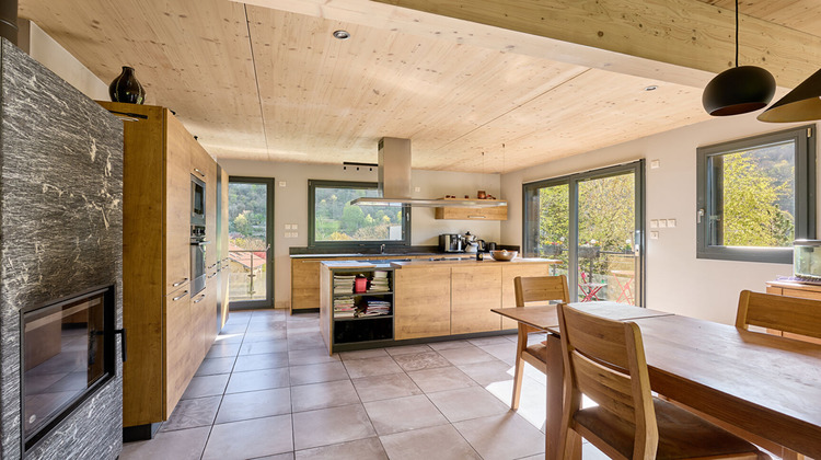 Ma-Cabane - Vente Maison BESANCON, 181 m²