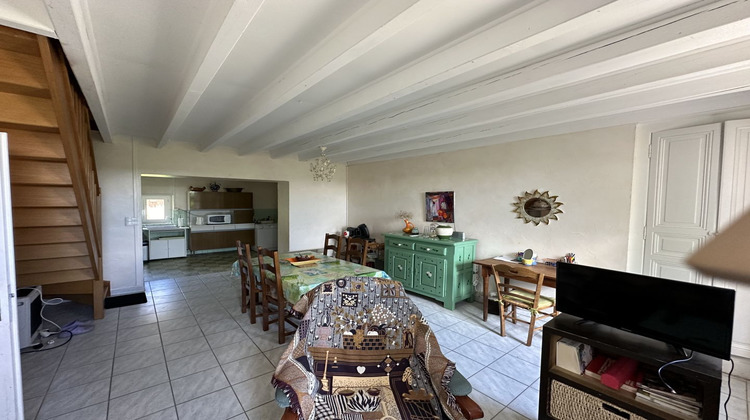 Ma-Cabane - Vente Maison BESSAIS-LE-FROMENTAL, 92 m²
