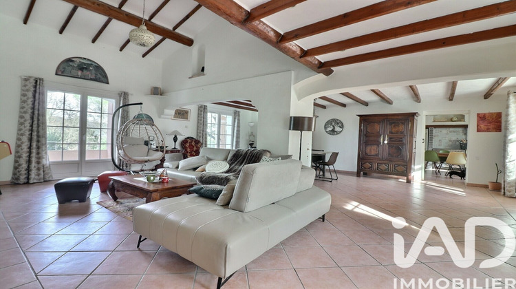 Ma-Cabane - Vente Maison Besse-sur-Issole, 218 m²