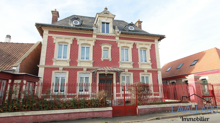 Ma-Cabane - Vente Maison Bettencourt-Saint-Ouen, 206 m²