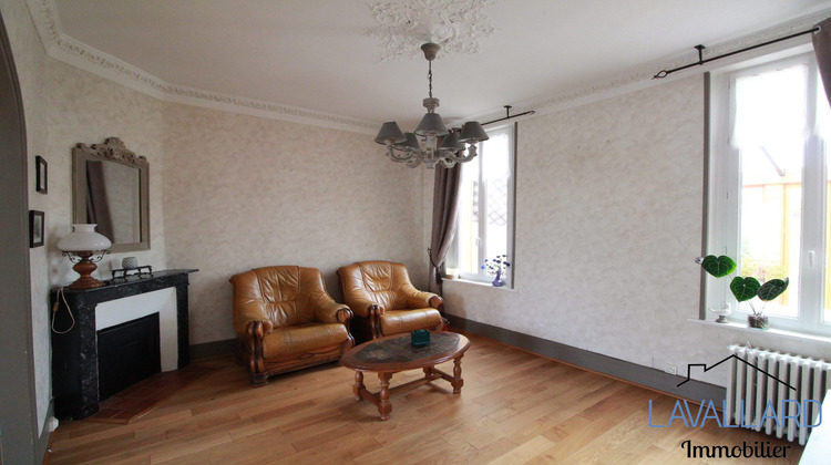 Ma-Cabane - Vente Maison Bettencourt-Saint-Ouen, 206 m²