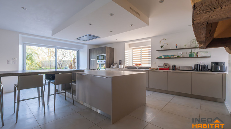 Ma-Cabane - Vente Maison BETTON, 206 m²