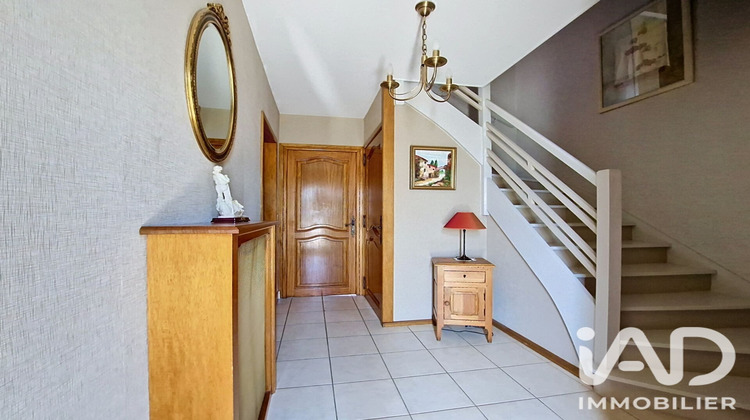 Ma-Cabane - Vente Maison Beuvry-la-Forêt, 109 m²