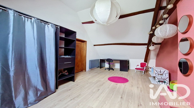 Ma-Cabane - Vente Maison Beuvry-la-Forêt, 220 m²