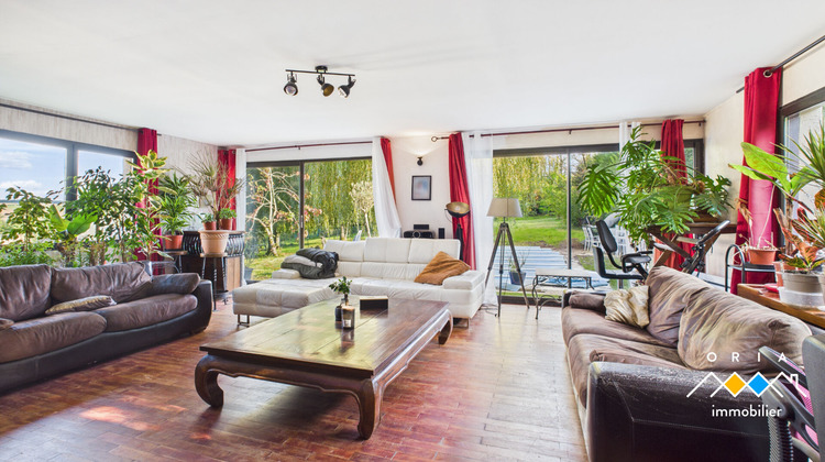 Ma-Cabane - Vente Maison BEY-SUR-SEILLE, 185 m²