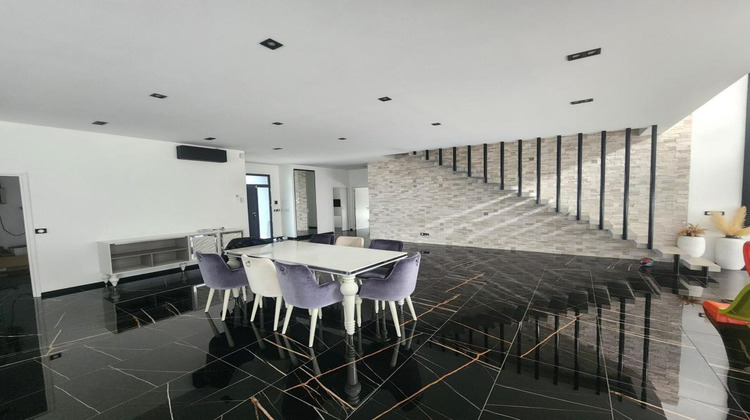 Ma-Cabane - Vente Maison BEYCHAC ET CAILLAU, 235 m²