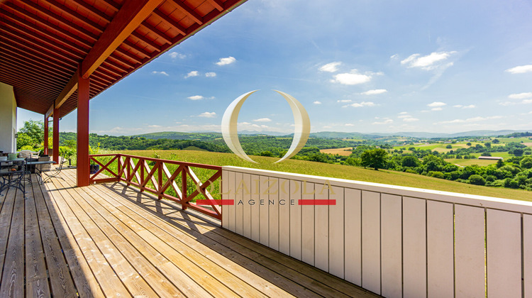 Ma-Cabane - Vente Maison BEYRIE-SUR-JOYEUSE, 260 m²