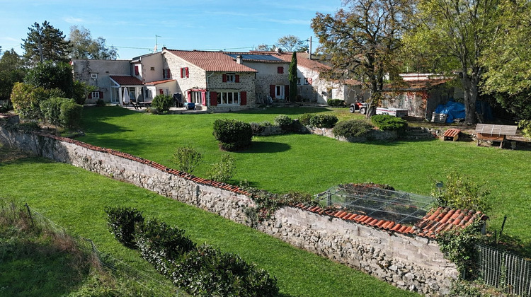 Ma-Cabane - Vente Maison Billom, 257 m²
