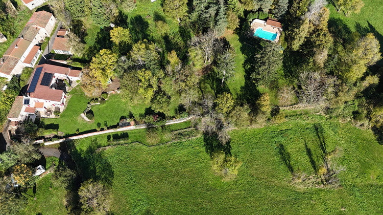 Ma-Cabane - Vente Maison Billom, 257 m²