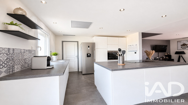 Ma-Cabane - Vente Maison Binas, 143 m²
