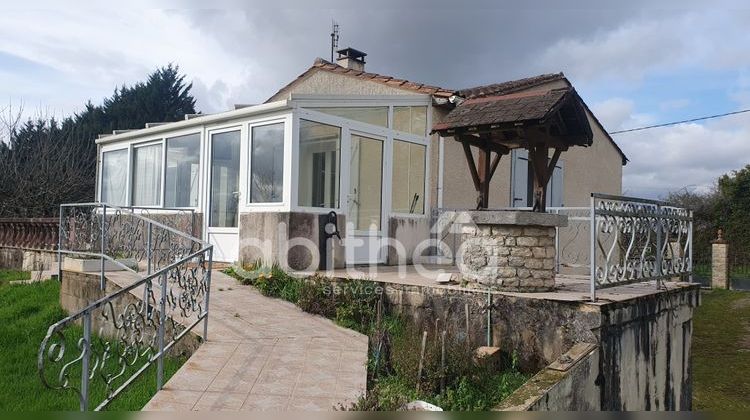 Ma-Cabane - Vente Maison Bioussac, 87 m²