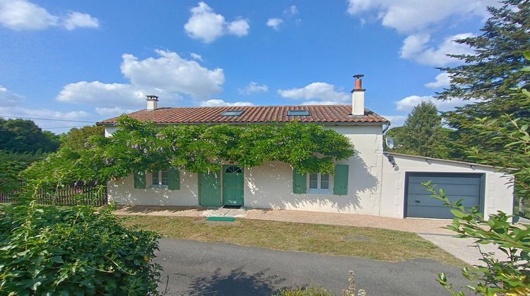 Ma-Cabane - Vente Maison Bioussac, 124 m²