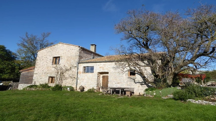 Ma-Cabane - Vente Maison BLANDAS, 241 m²