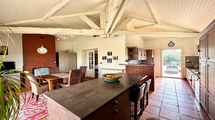 Ma-Cabane - Vente Maison BLANQUEFORT, 155 m²