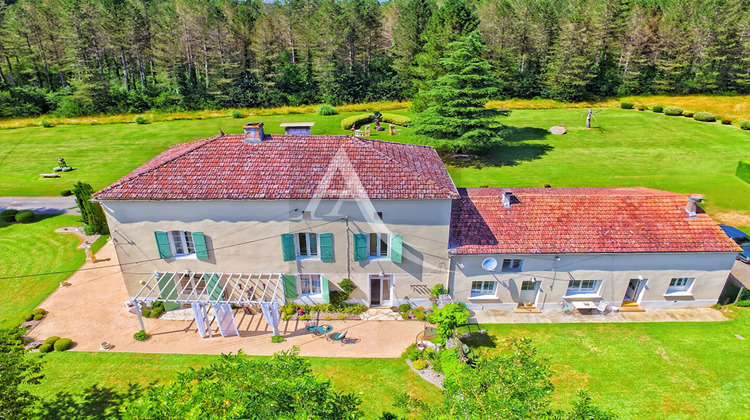 Ma-Cabane - Vente Maison BLANQUEFORT-SUR-BRIOLANCE, 263 m²