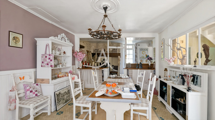 Ma-Cabane - Vente Maison BLANQUEFORT-SUR-BRIOLANCE, 263 m²