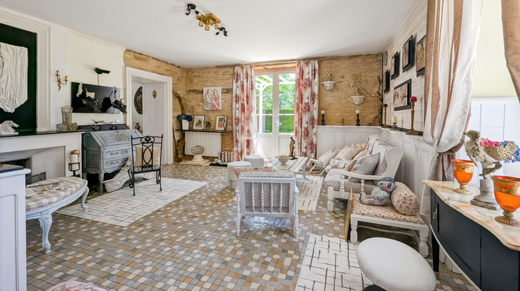 Ma-Cabane - Vente Maison BLANQUEFORT-SUR-BRIOLANCE, 263 m²