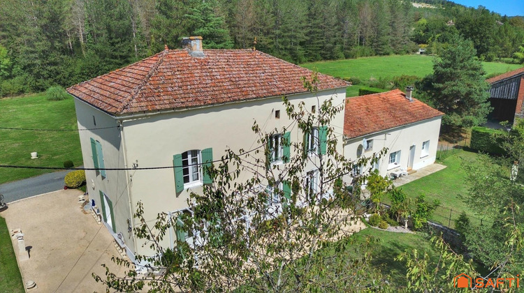 Ma-Cabane - Vente Maison Blanquefort-sur-Briolance, 263 m²