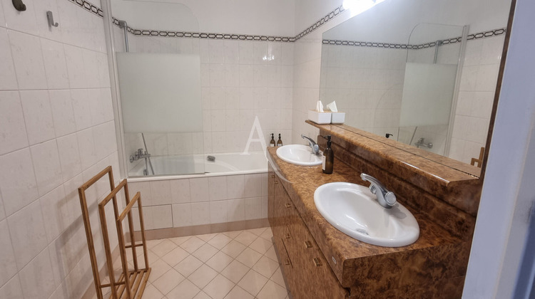 Ma-Cabane - Vente Maison BLOIS, 370 m²